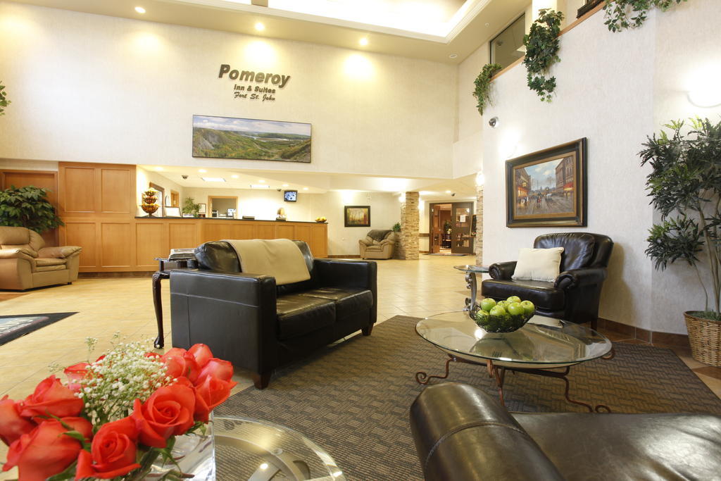 Pomeroy Inn & Suites Fort St. John Zewnętrze zdjęcie